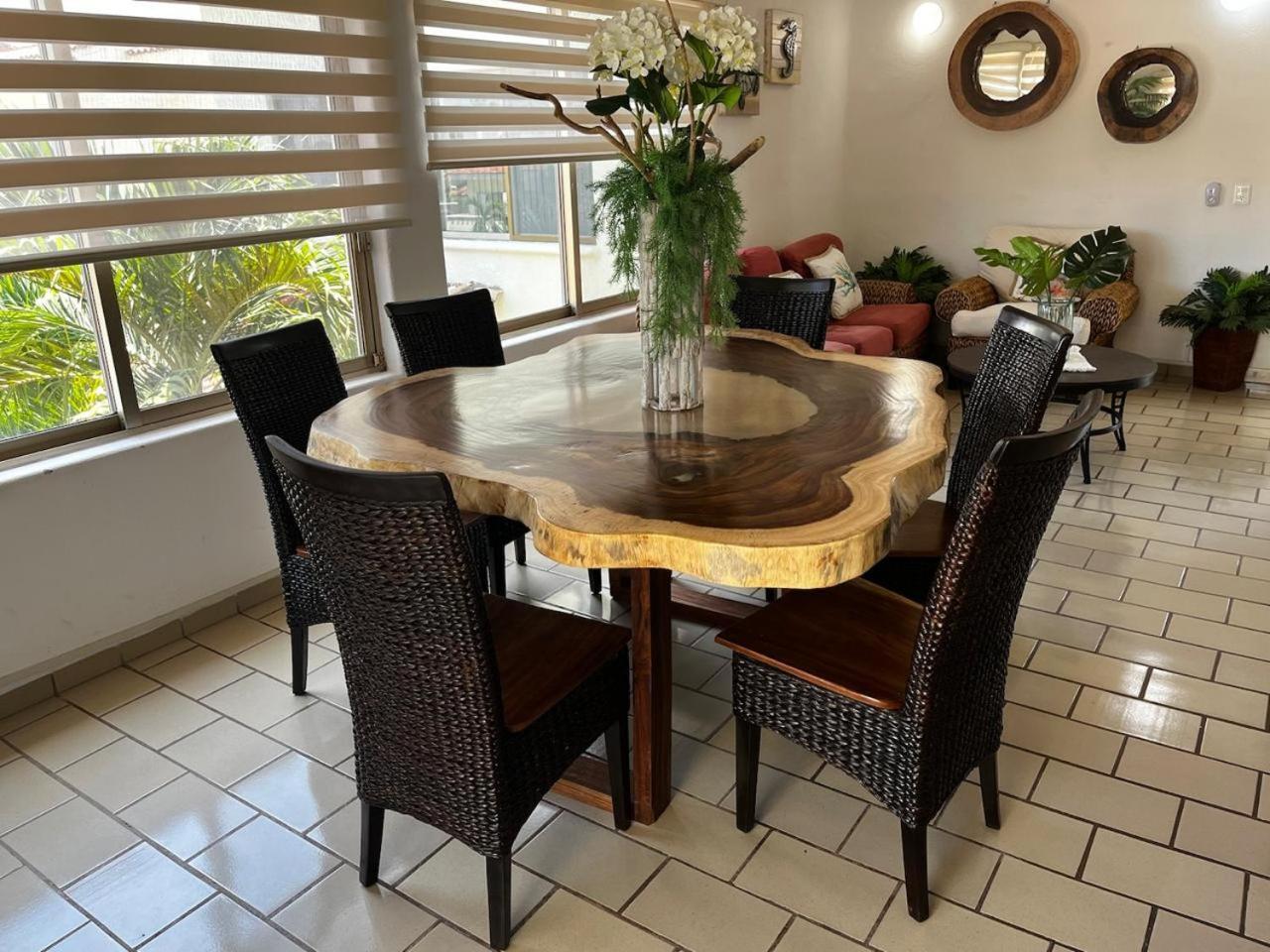 Hermoso Apartamento En Manzanillo Con Alberca Y Cancha De Tenis, Ideal Para Relajarse Y Disfrutar De Una Escapada Tranquila En El Paraiso Tropical Dış mekan fotoğraf